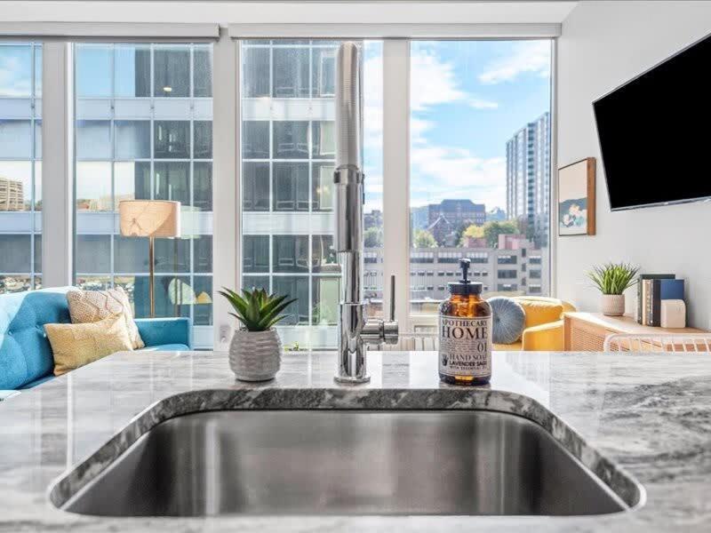 Cozysuites Modern 1Br, Ppg Paints Arena, Pitts 피츠버그 외부 사진